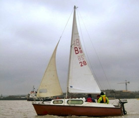 Bradwell 18 trailer sailer / yacht